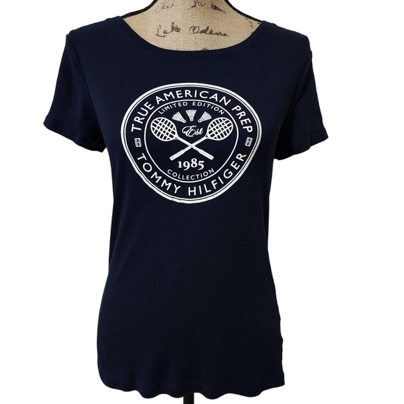2 Tommy Hilfiger Graphic Short Sleeve Navy Soft Tees - Medium - Picture 2 of 12